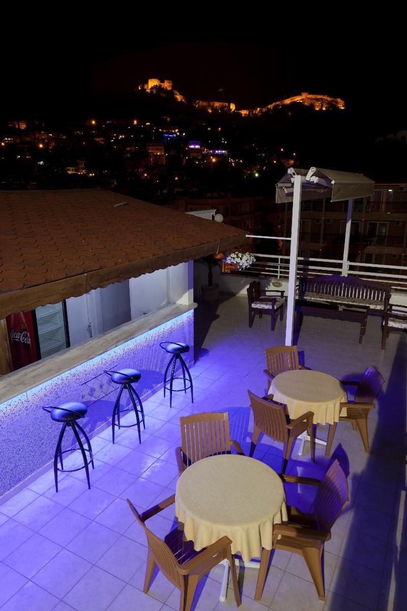 Kleopatra Aytur Apart Hotel Antalya Bagian luar foto